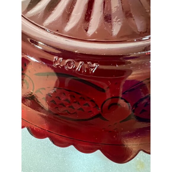 Vtg Avon Ruby Red 7.5" Glass Plates Cape Cod 1876 Collection Set Of 2 Christmas - Picture 3 of 4